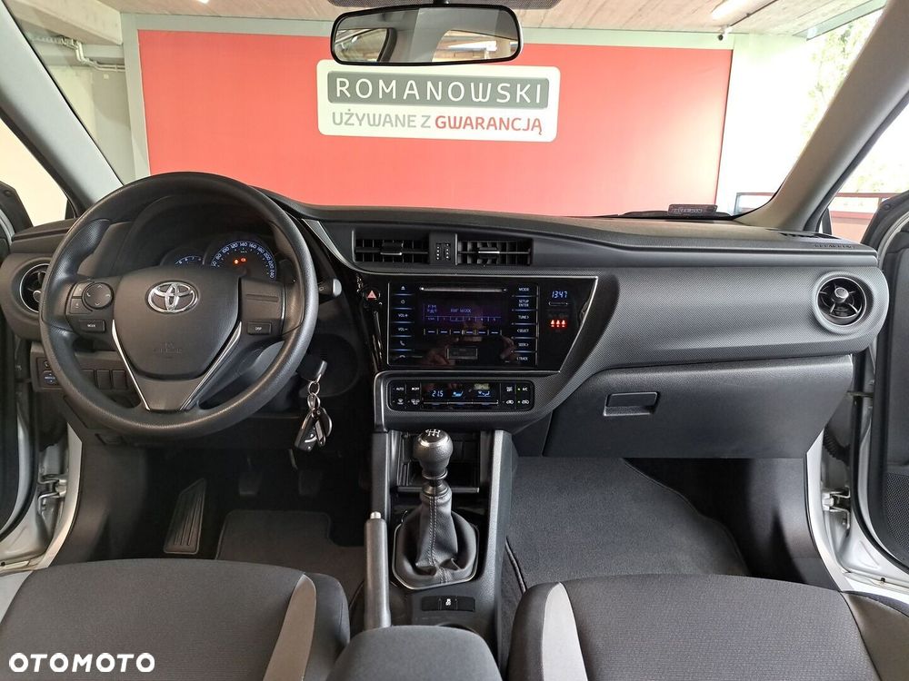 Toyota Auris 1.33 VVT-i Active - 19