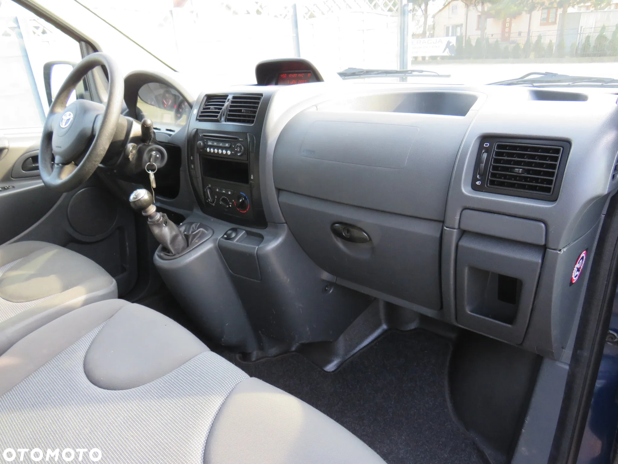 Toyota Proace Long 2.0HDI 128Ps - 29