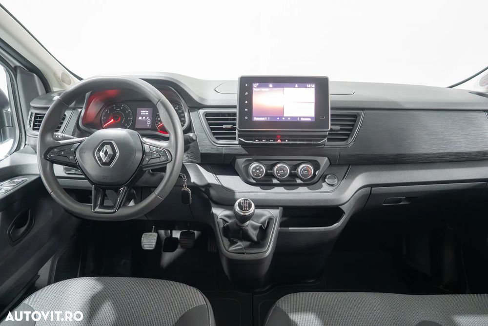 Renault Trafic Combi 2.0 Blue dCi 110 S&S L2 8+1 Life - 8