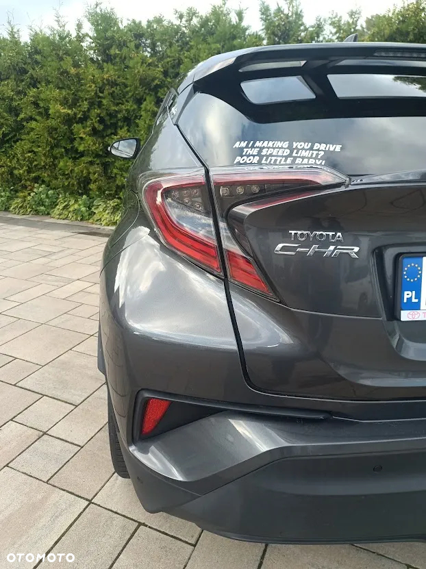 Toyota C-HR - 16