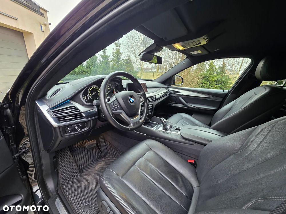 BMW X6 xDrive30d - 9