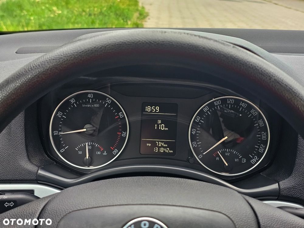 Skoda Octavia 1.6 Selection - 38