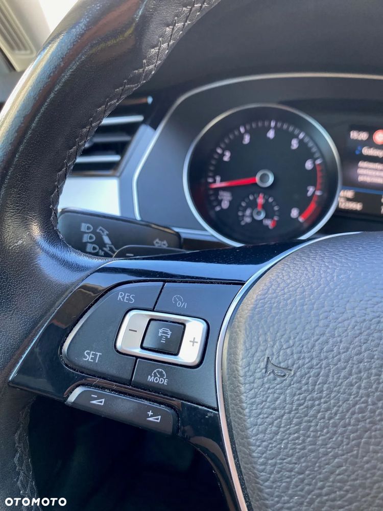 Volkswagen Passat 1.8 TSI BMT Highline DSG - 26