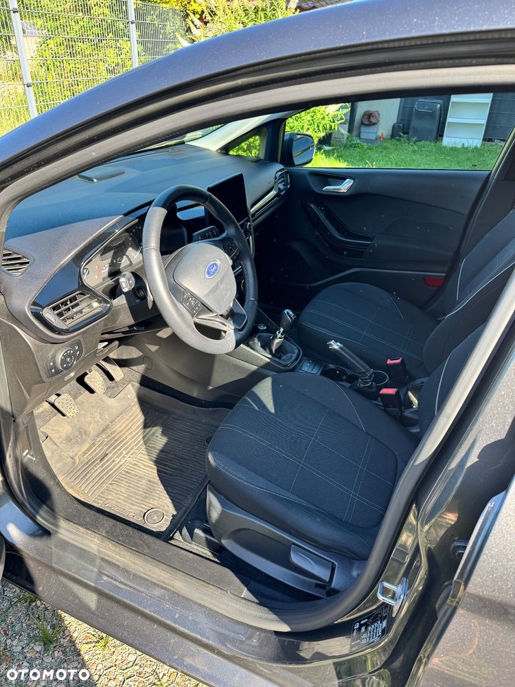 Ford Fiesta - 7