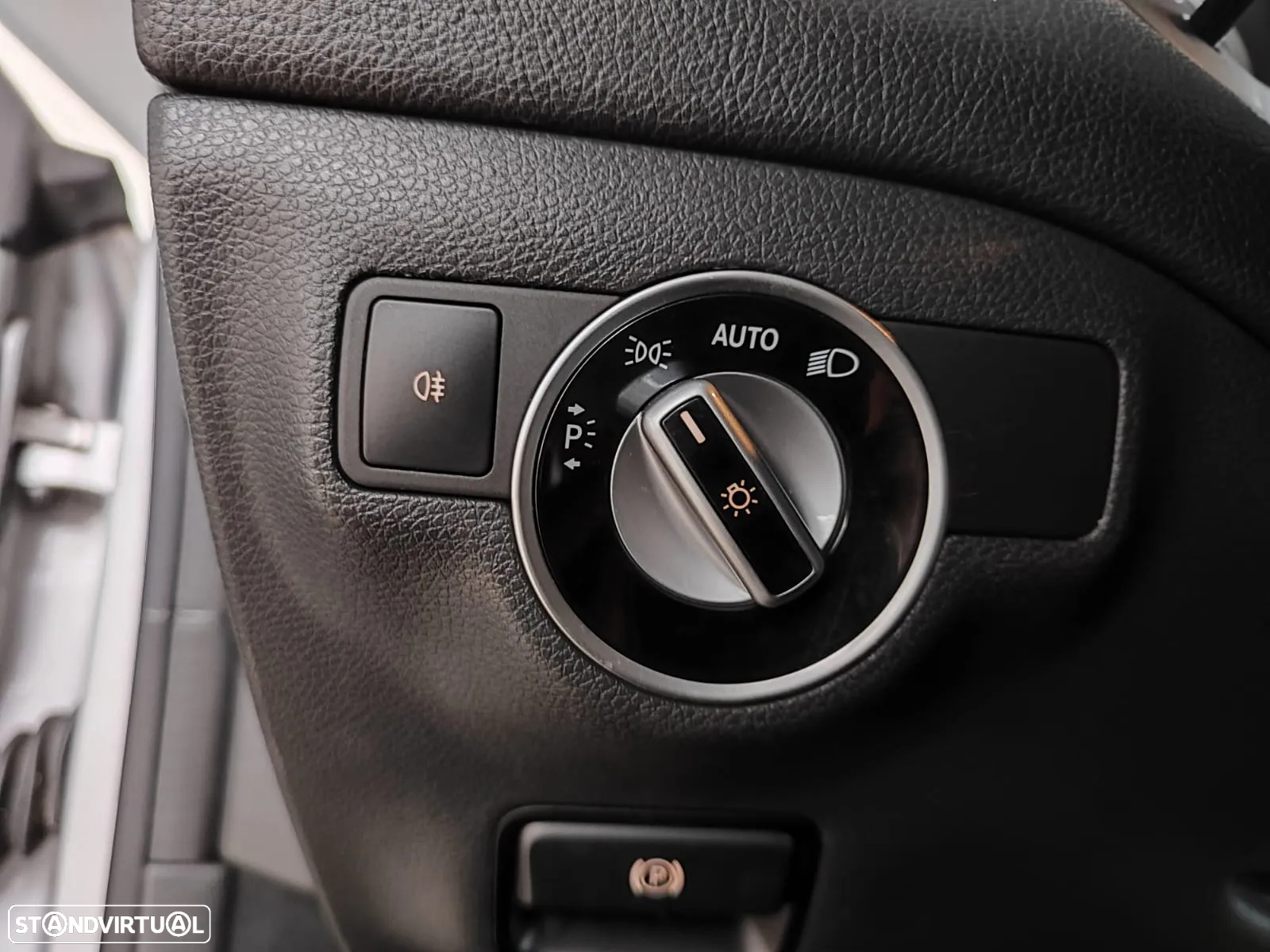 Mercedes-Benz CLA 180 CDi Urban Aut. - 25