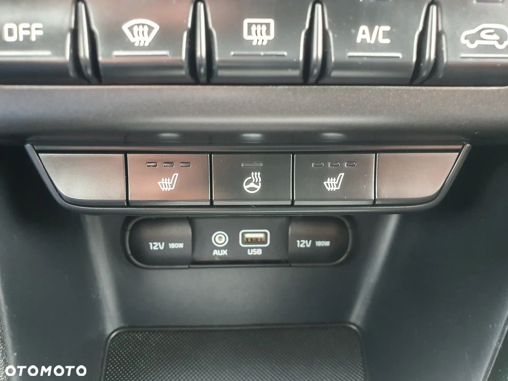 Kia Sportage 1.6 GDI 2WD DREAM-TEAM EDITION - 21