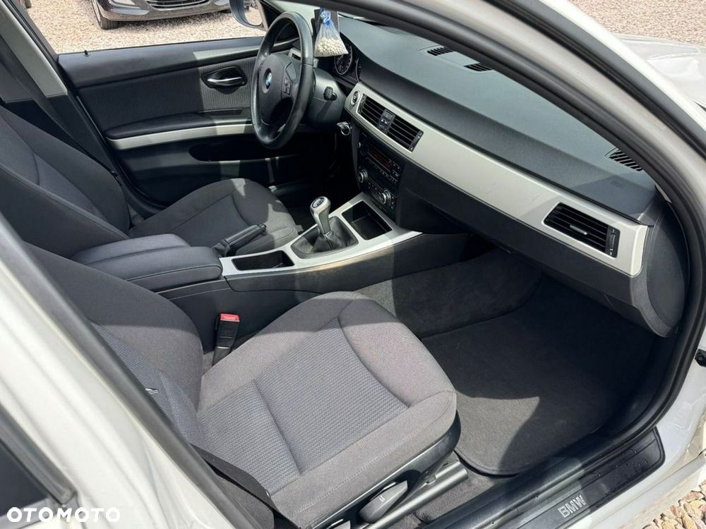 BMW Seria 3 - 6