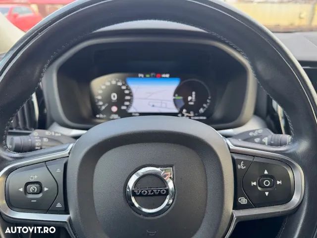 Volvo XC 60 - 7