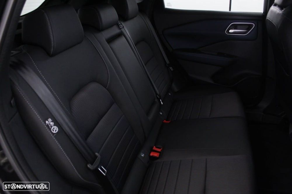 Nissan Qashqai 1.3 DIG-T Tekna SKY - 15