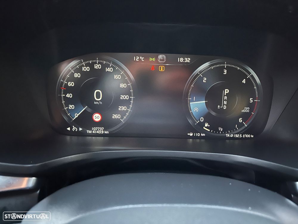 Volvo V60 2.0 D3 Momentum Plus Geartronic - 16