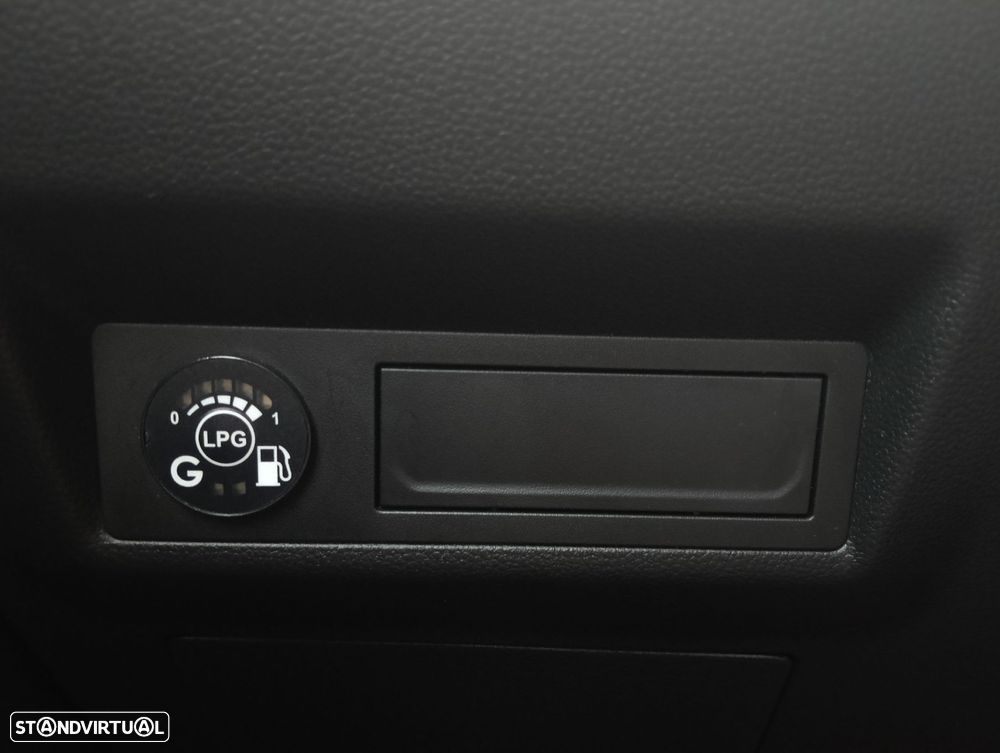 Renault Captur 1.0 TCe Techno Bi-Fuel - 21