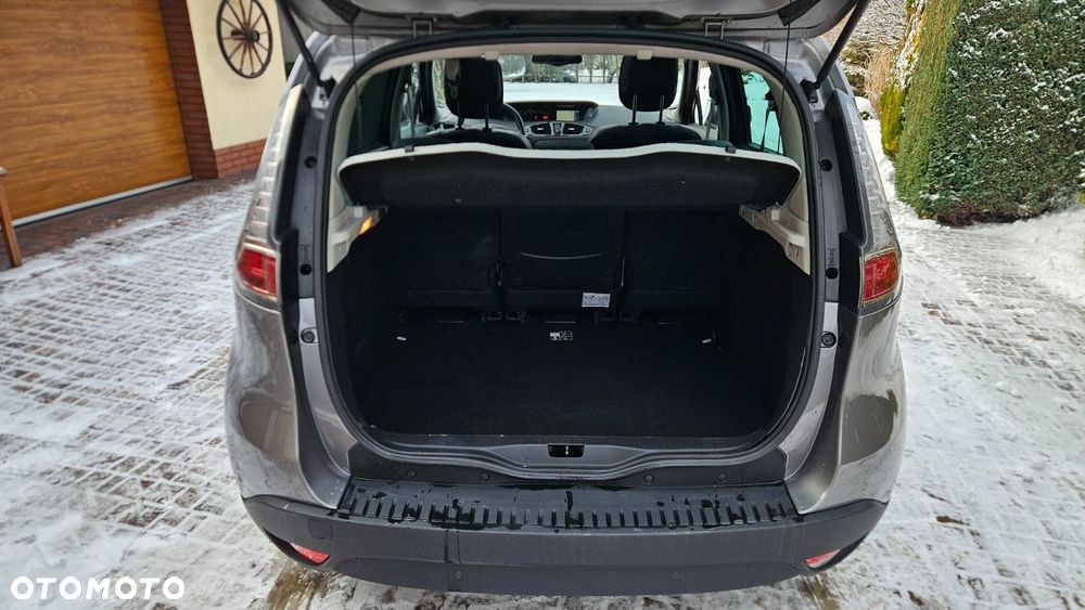 Renault Scenic - 24