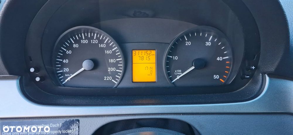 Mercedes-Benz Viano - 21