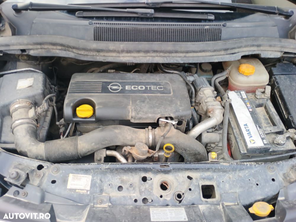 Opel Zafira - 21