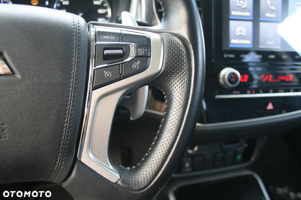 Mitsubishi Outlander Intense + - 34
