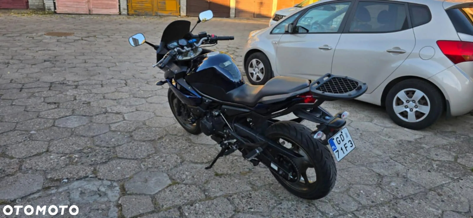 Yamaha XJ - 4
