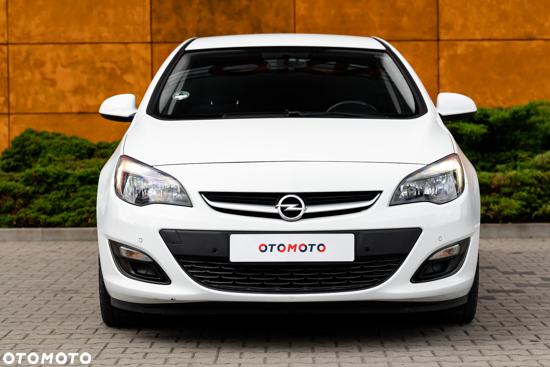 Opel Astra 1.4 Turbo Cosmo - 13