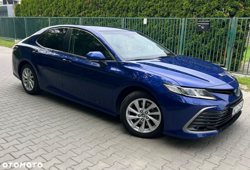 Toyota Camry 2.5 Hybrid Comfort CVT - 2