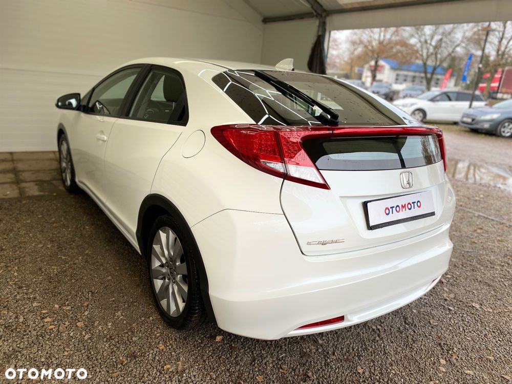 Honda Civic 1.4 Comfort - 26