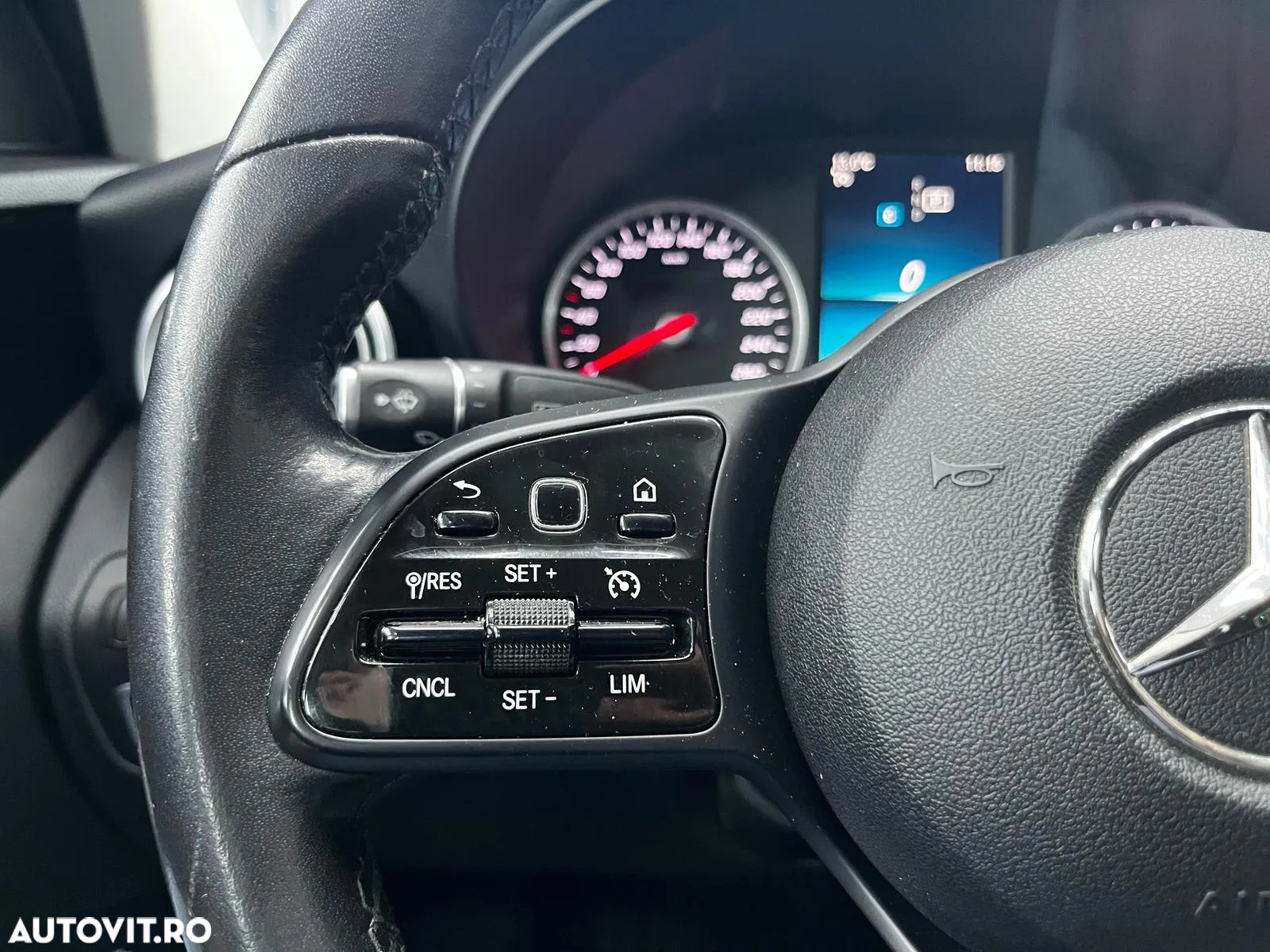 Mercedes-Benz C 220 d T 9G-TRONIC - 14