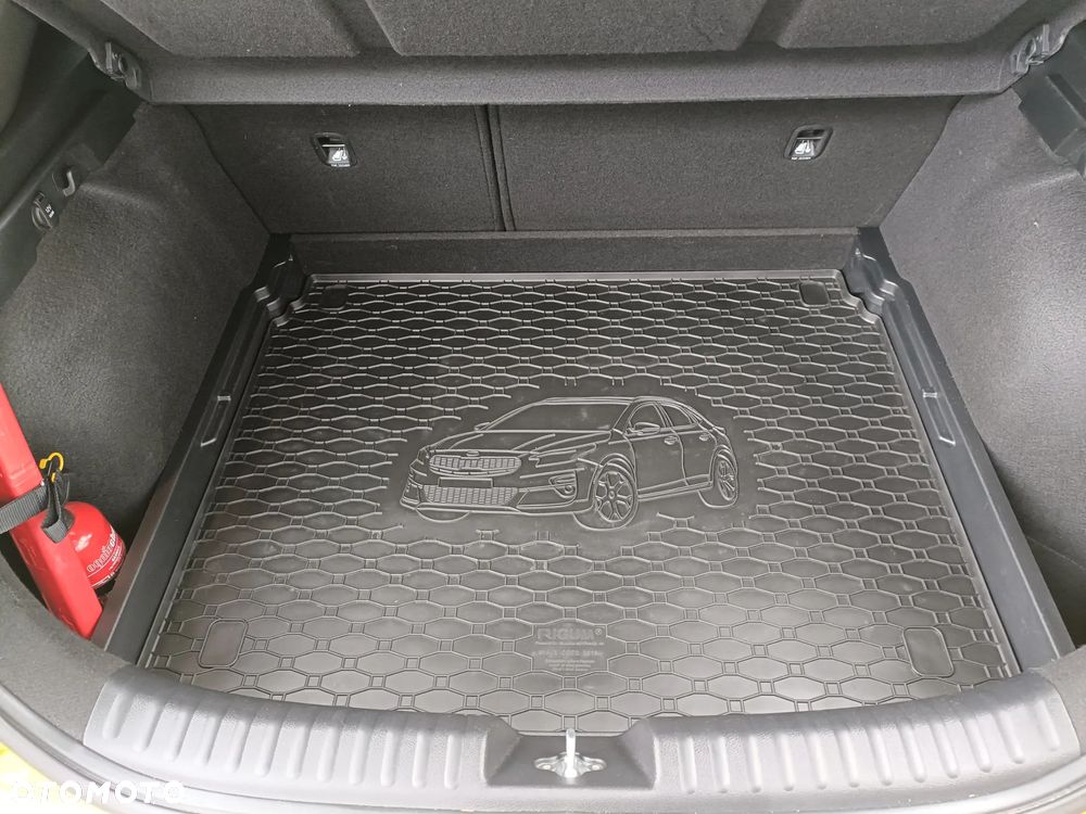 Kia XCeed 1.5 T-GDI M - 20
