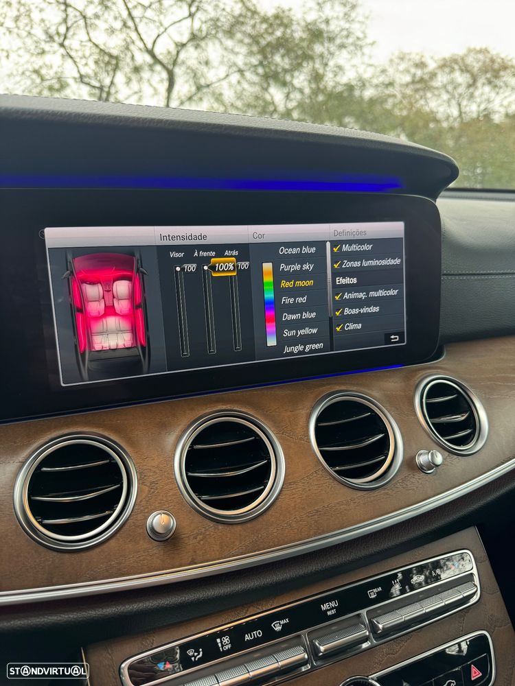 Mercedes-Benz E 300 de AMG Line - 32