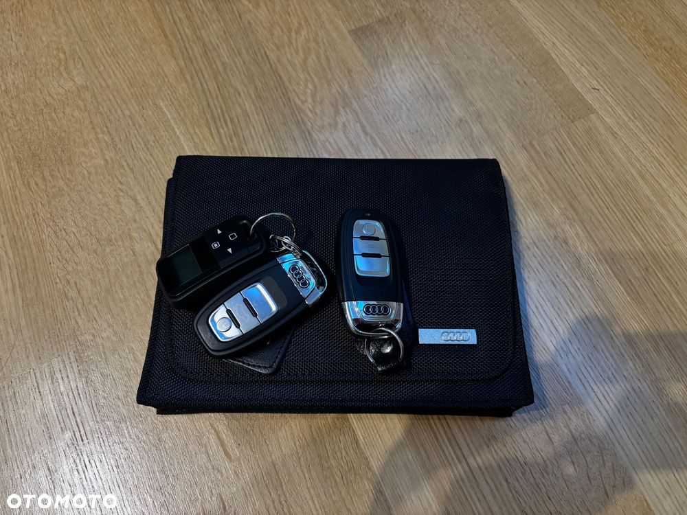 Audi A6 Avant 2.0 TDI Ultra S tronic - 26