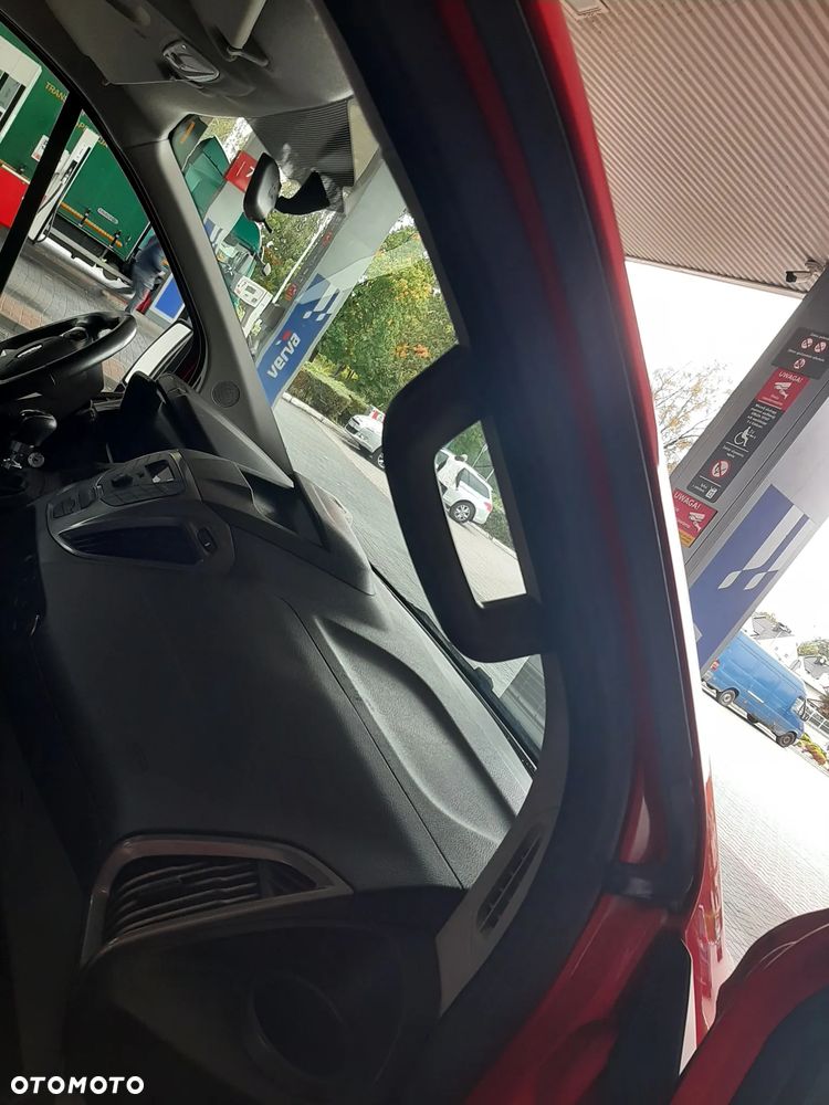 Ford Transit Custom L1H1 PKW VA Basis - 17