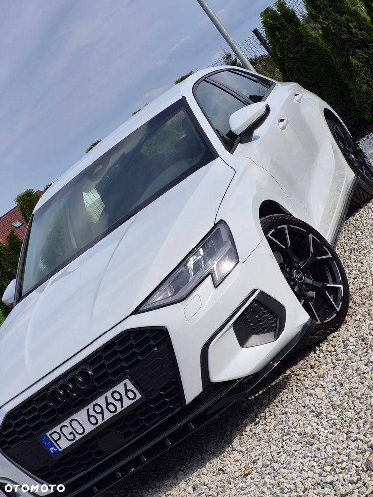Audi A3 Sportback - 11