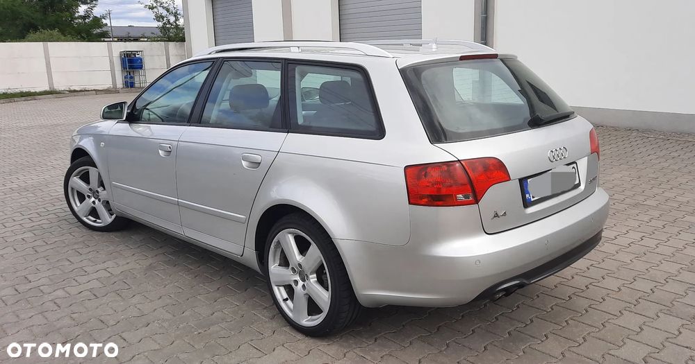 Audi A4 Avant 2.0 TDI - 6