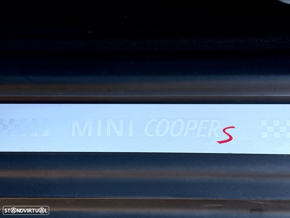 MINI 3 Portas Cooper SD Auto - 25