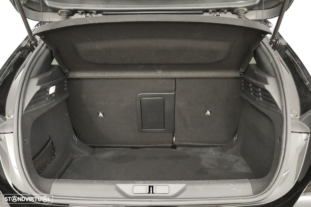 Peugeot 308 1.2 PureTech GT EAT8 - 23