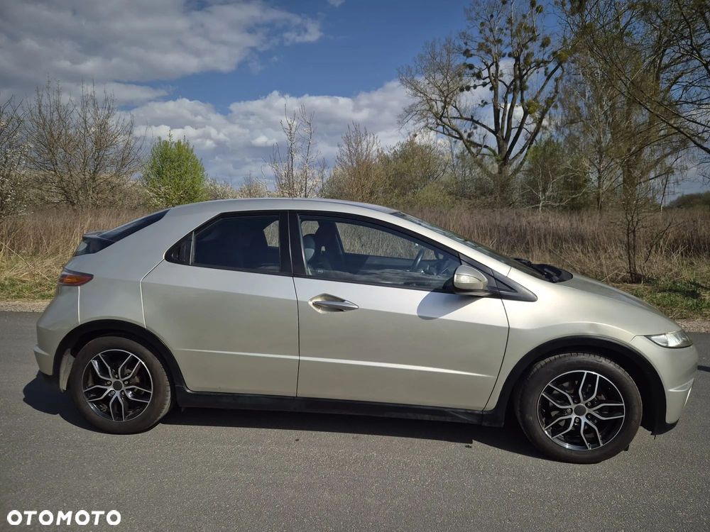 Honda Civic 1.4 Comfort - 4