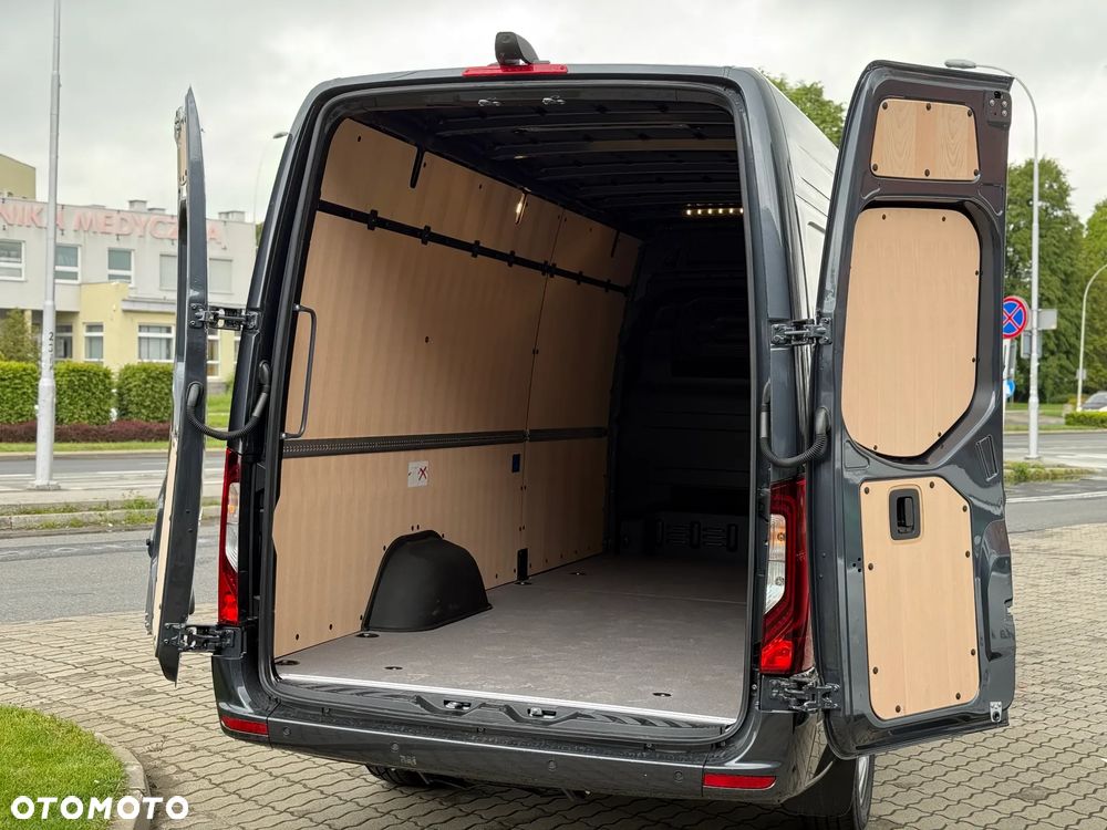 Mercedes-Benz Sprinter 319CDI - 4