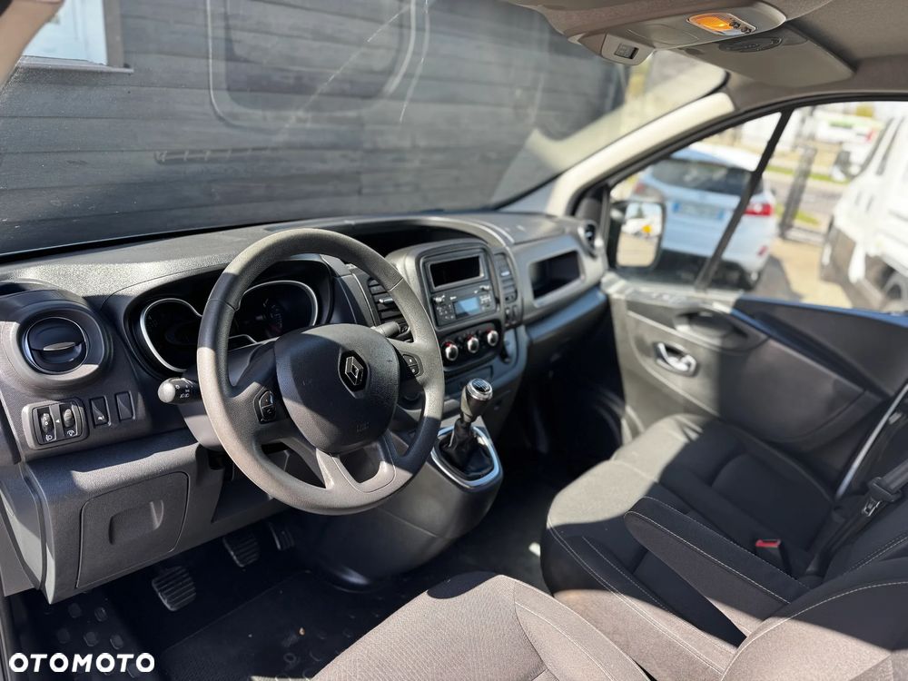 Renault TRAFIC - 15