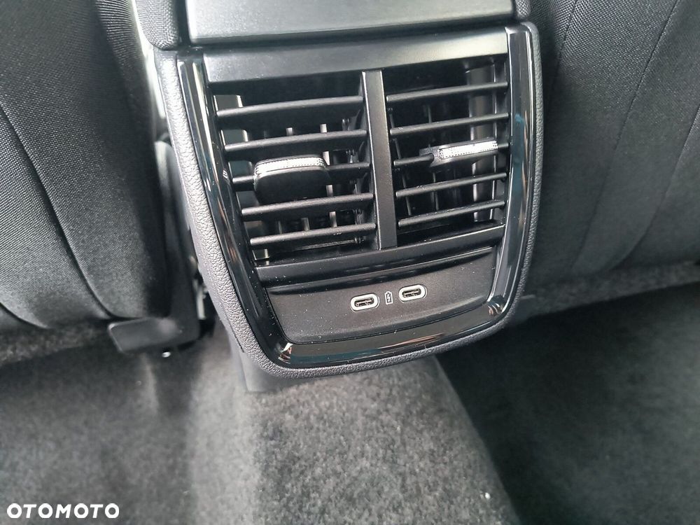 Skoda Scala 1.0 TSI Drive DSG - 35