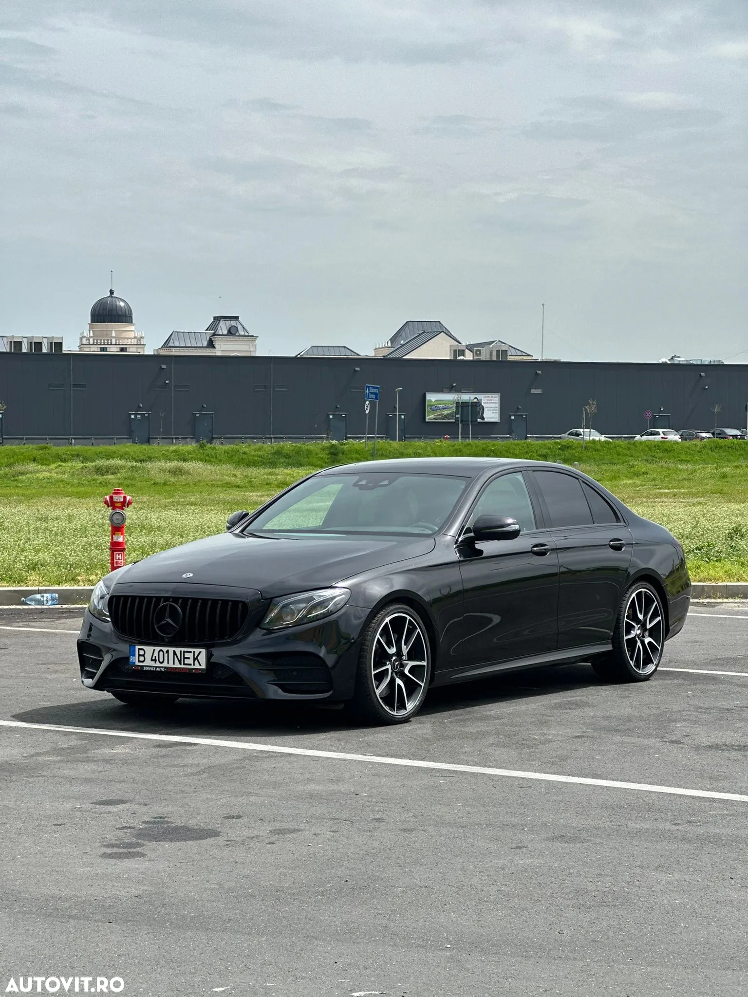 Mercedes-Benz E 43 AMG 4Matic 9G-TRONIC - 6