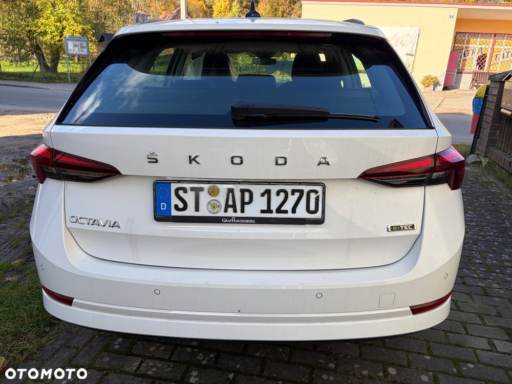 Skoda Octavia - 4