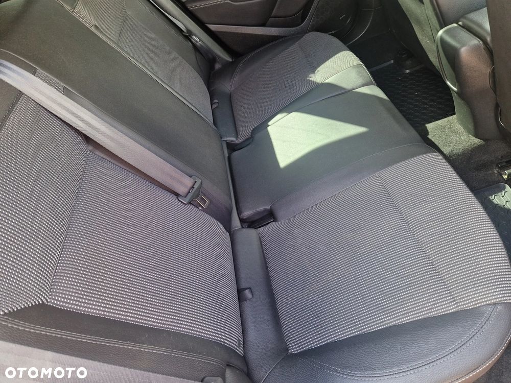 Opel Astra IV 2.0 CDTI Cosmo - 9