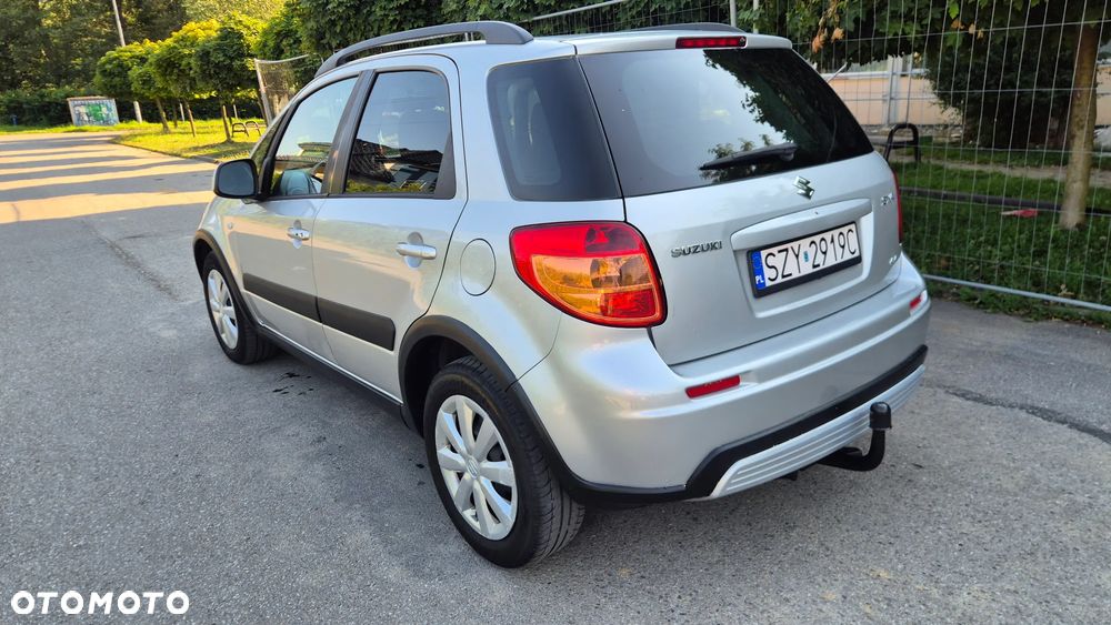 Suzuki SX4 1.6 VVT 4x4 Club - 3