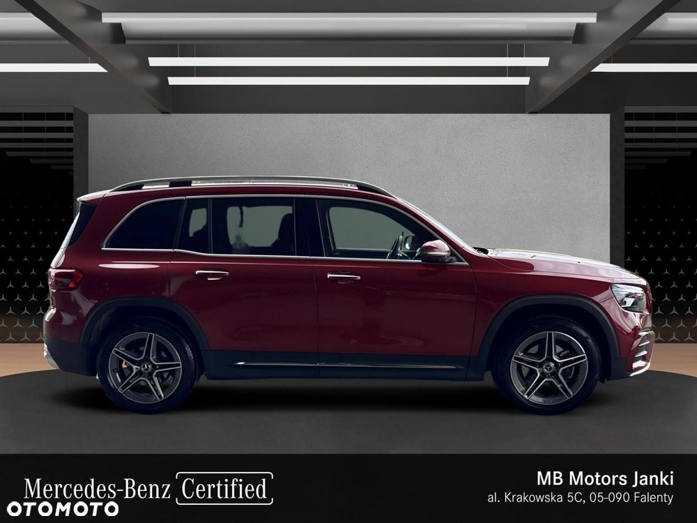Mercedes-Benz GLB - 7
