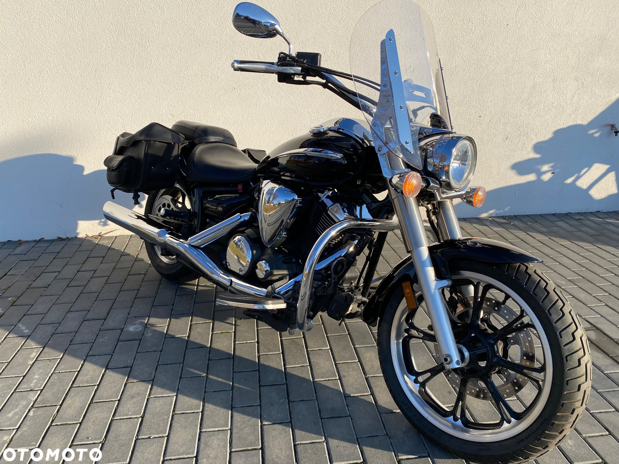 Yamaha XVS - 6