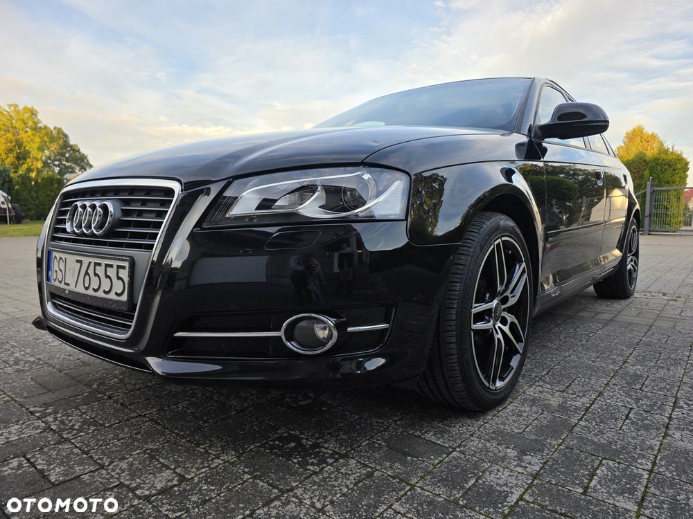 Audi A3 Sportback - 12
