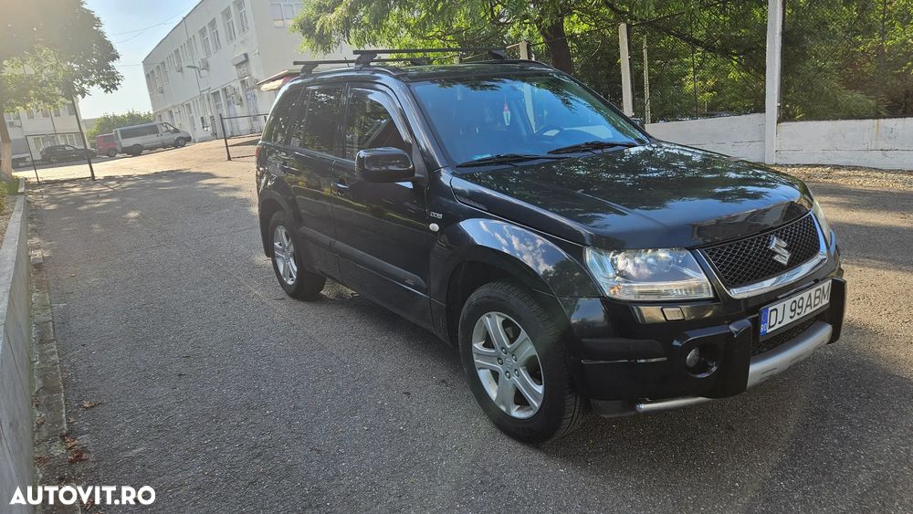Suzuki Grand Vitara - 2