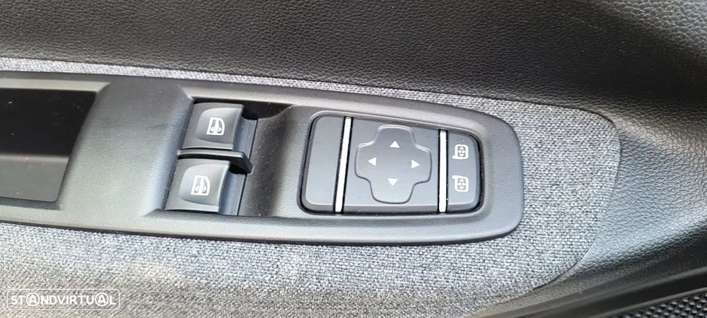 Renault Zoe (c/ Bateria) Intens 50 - 37