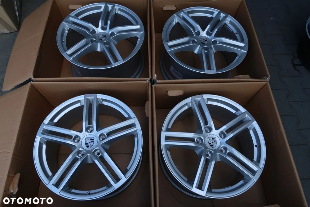 Felgi Porsche Panamera 976 Najnowszy model Oryginalne felgi 19'' - 2