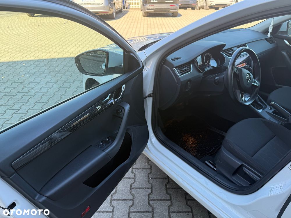 Skoda Octavia - 10