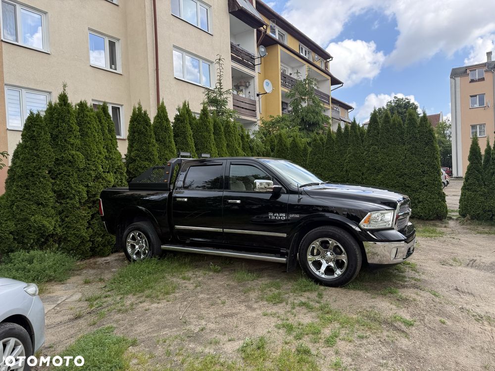 Dodge RAM - 8