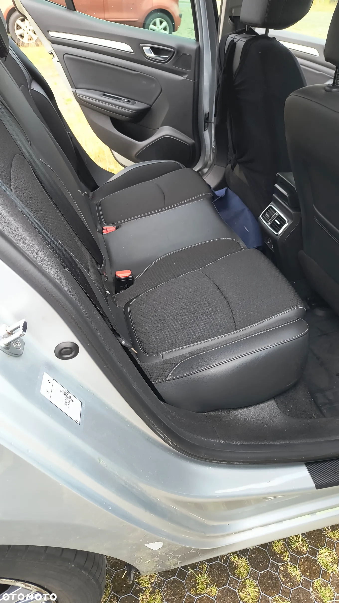 Renault Megane 1.3 TCe FAP Intens - 9