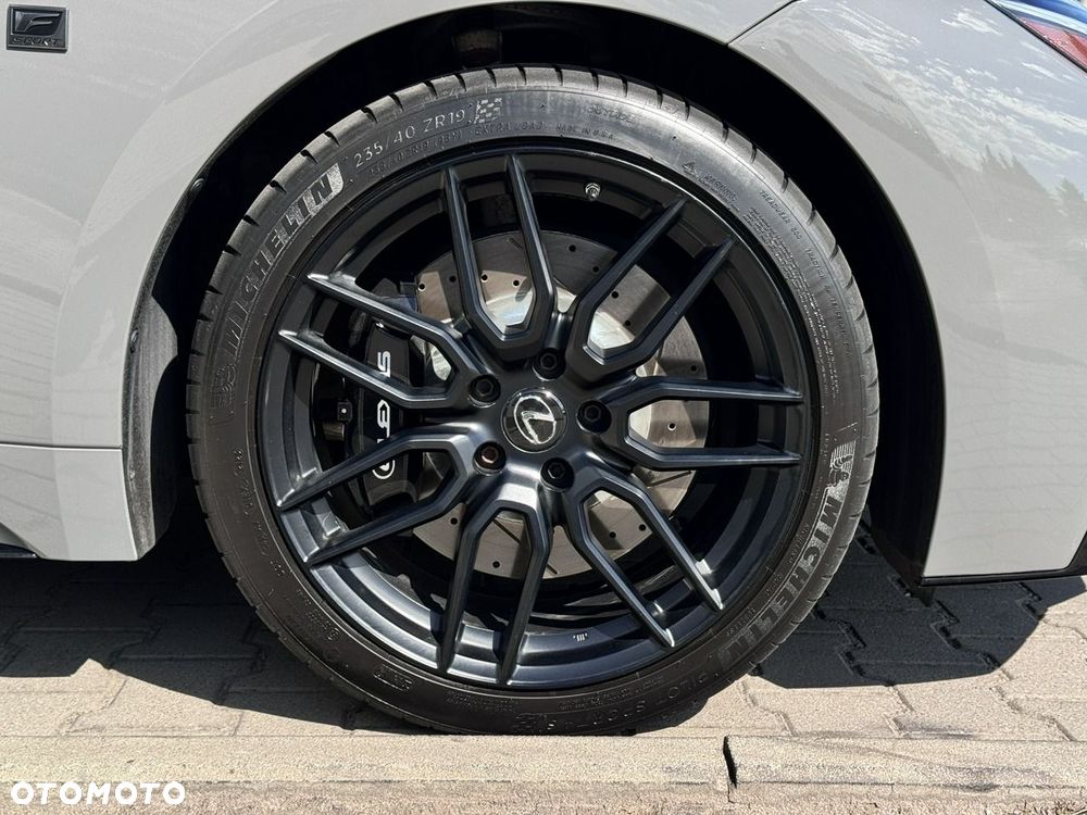 Lexus IS - 11